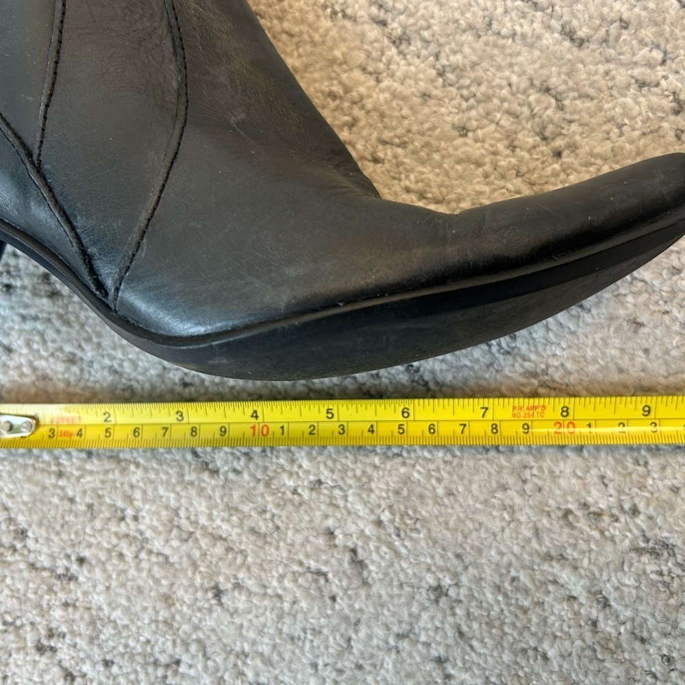 Spiral size 7.5 ultra lux distressed grey cutout leather boots EXC condition - Picture 4 of 16
